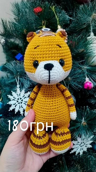 Іграшки в'язані ручна робота