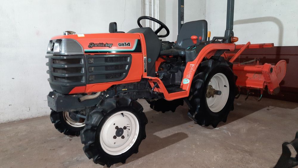 Трактор КУБОТА. 2003р. СВІЖОПРИВЕЗЕНИЙ. Ідеальний стан.