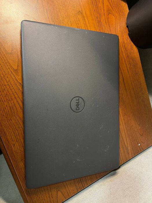 Ноутбук  Dell Vostro 3500
