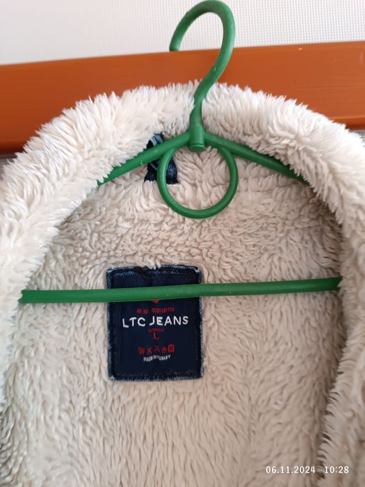 Тепла джинсова куртка для хлопця