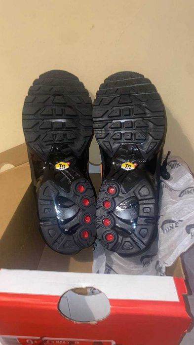Spzedam buty / Nike TN Air Max / 43 / czarno - biale