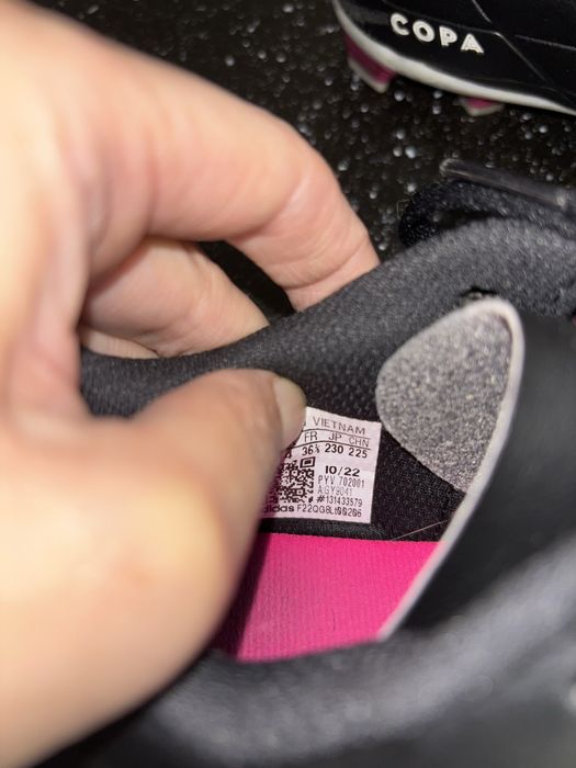 Adidas futebol rapaz