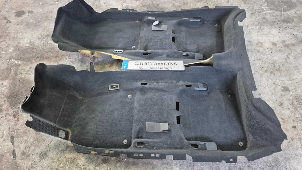 Alcatifa Preta Audi A4 B6 B7 8E Original OEM + Tapetes Audi Exclusive Originais