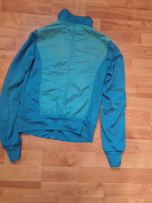 Adidas кофта,продам