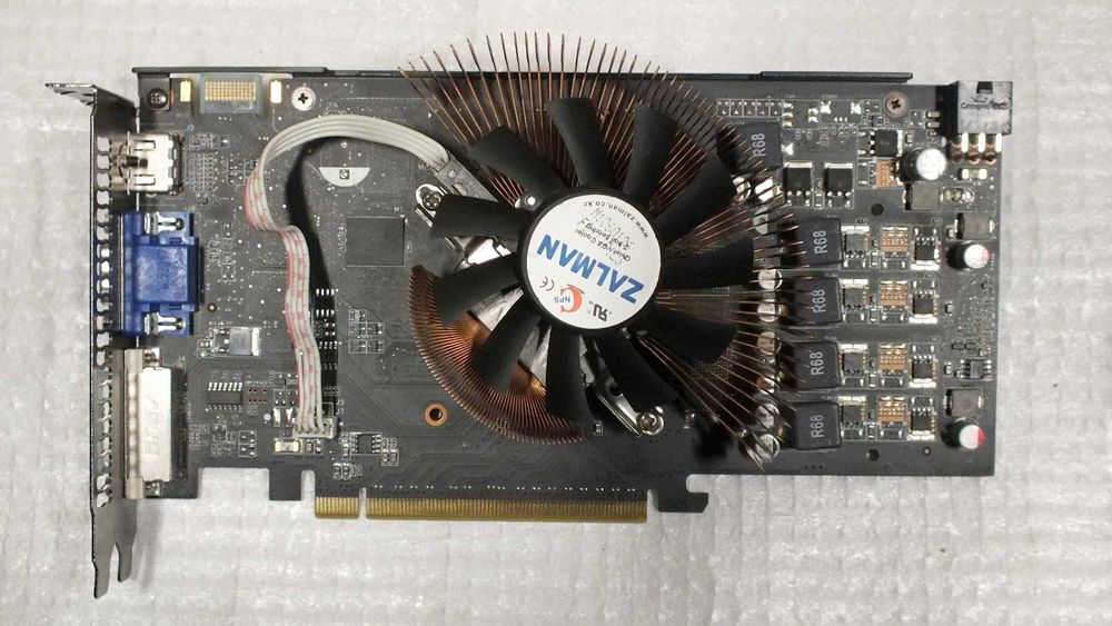 Видеокарта ASUS Nvidia GeForce GTS 450  1Gb DDR5  128 bIt