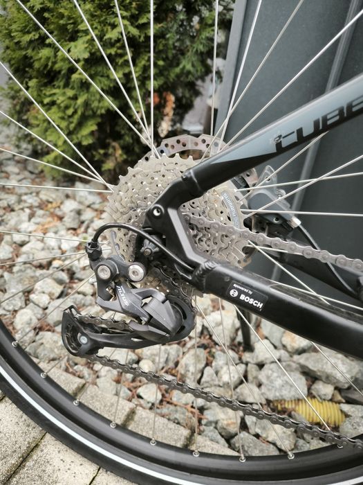 Cube trekking Bosch Performance 36V 28" 18" 400Wh (34)