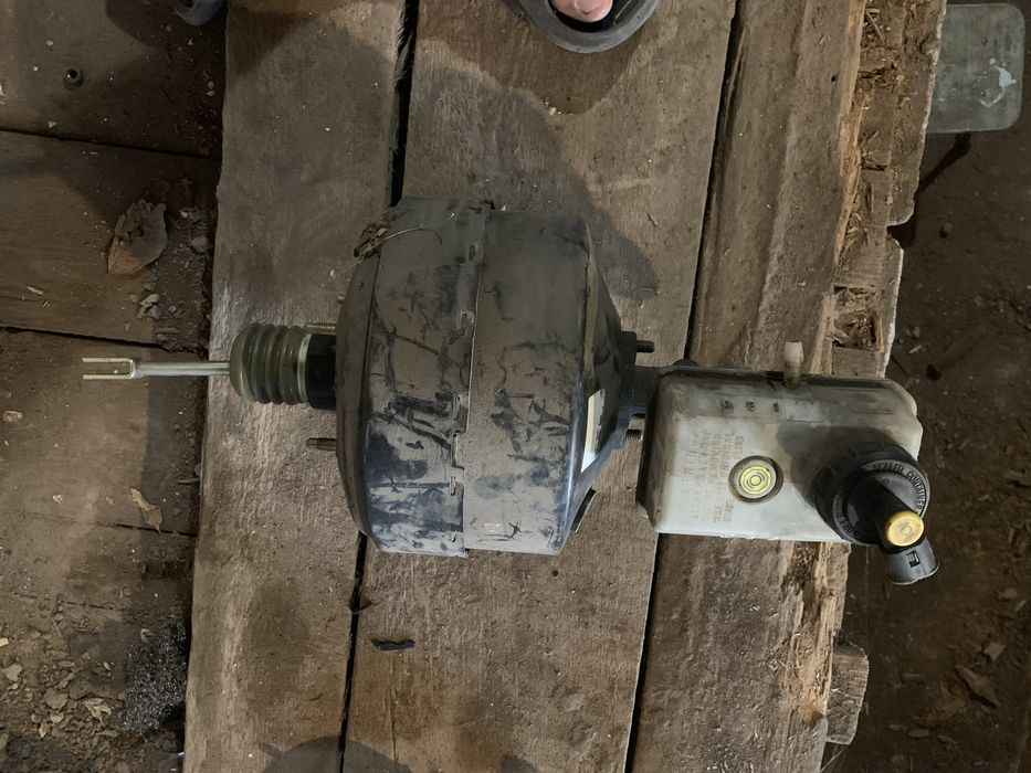 вакуумный усилитель тормозов рено лагуна 1