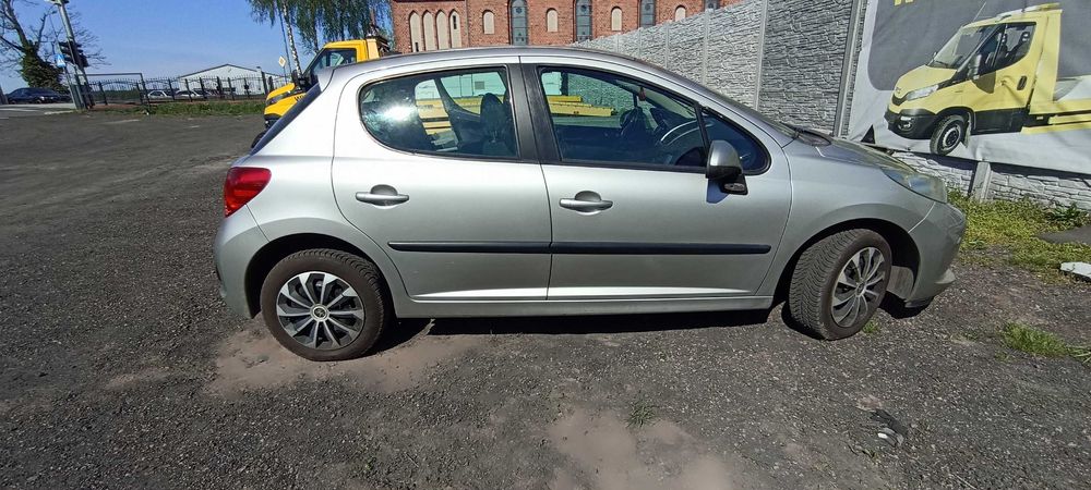 drzwi peugeot 207 HB  lak ets