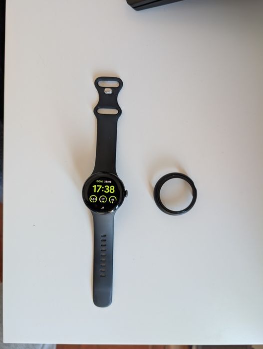 Google Pixel Watch 2