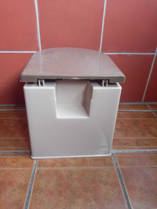 WC portátil em plástico