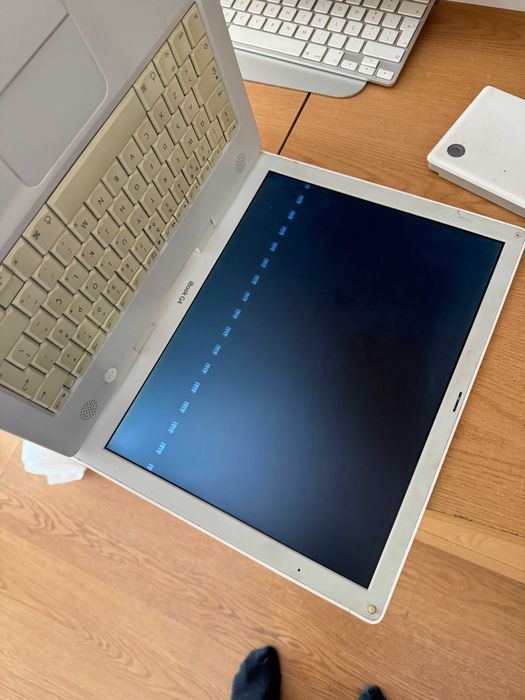 iBook G4 14 polegadas AVARIADO