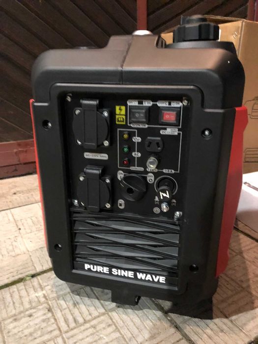 Новий!! інверторний генератор Spark QL3000i привезений з Англії