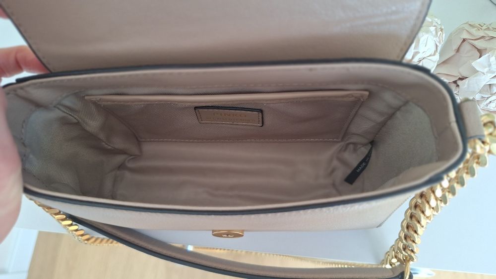 Torebka Pinko w pięknym beżu