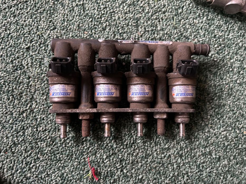 Części, pozostałości po instalacji LPG