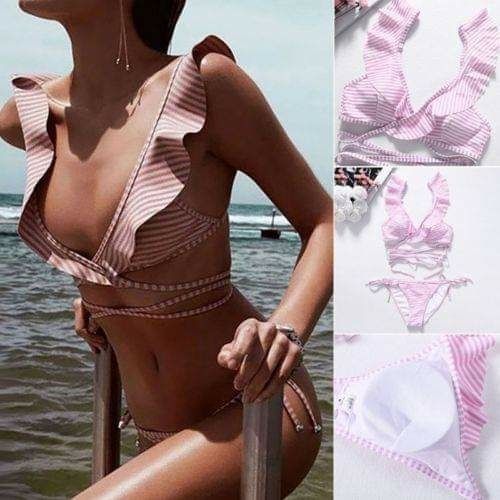 Vários bikinis Brazilian