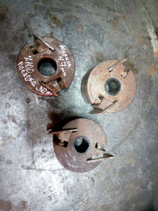 Продам фрезу по дереву