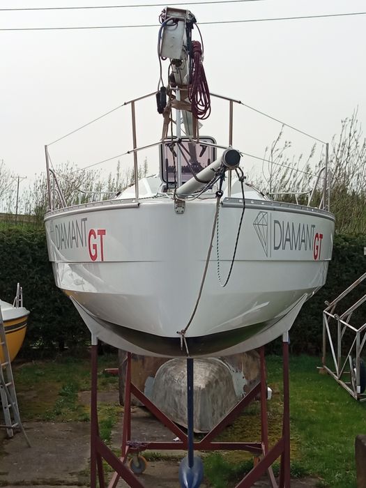 Jacht łòdz jacht żaglowy żaglòwka mini 650