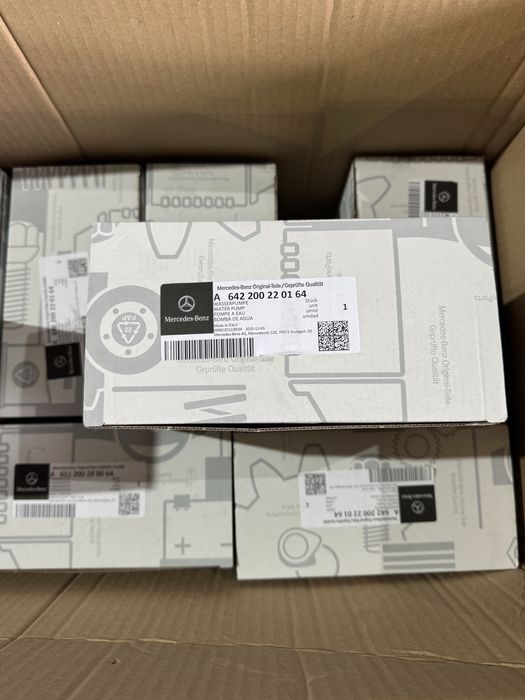 6422002201 Помпа води  Sprinter 906/907 /Vito 639/E/G/GL 3.0CDI OM642