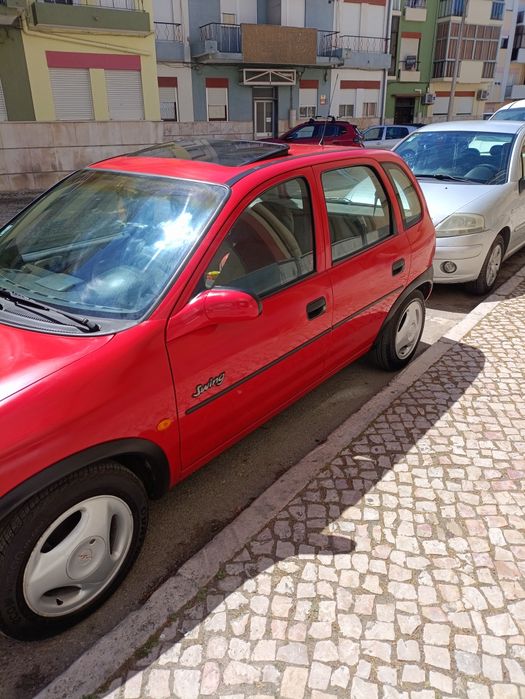 Vendo Opel corsa foto 2