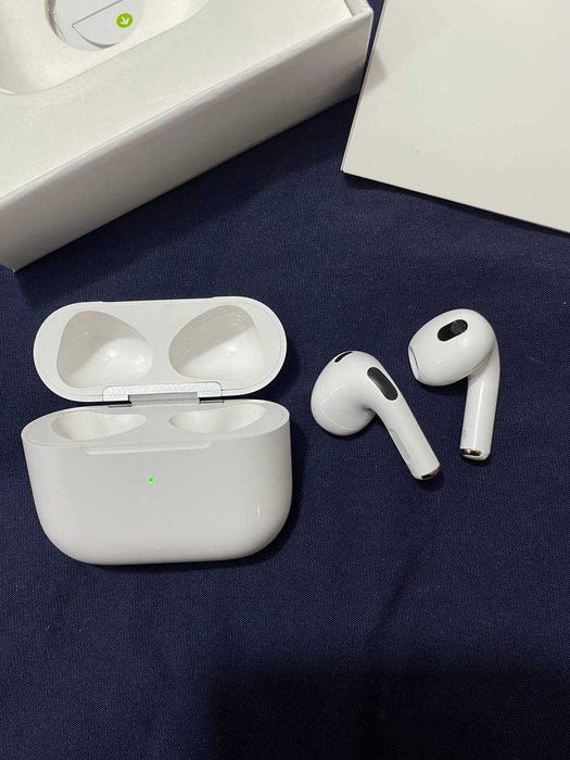 Продам свої airpods 3 оригінал !