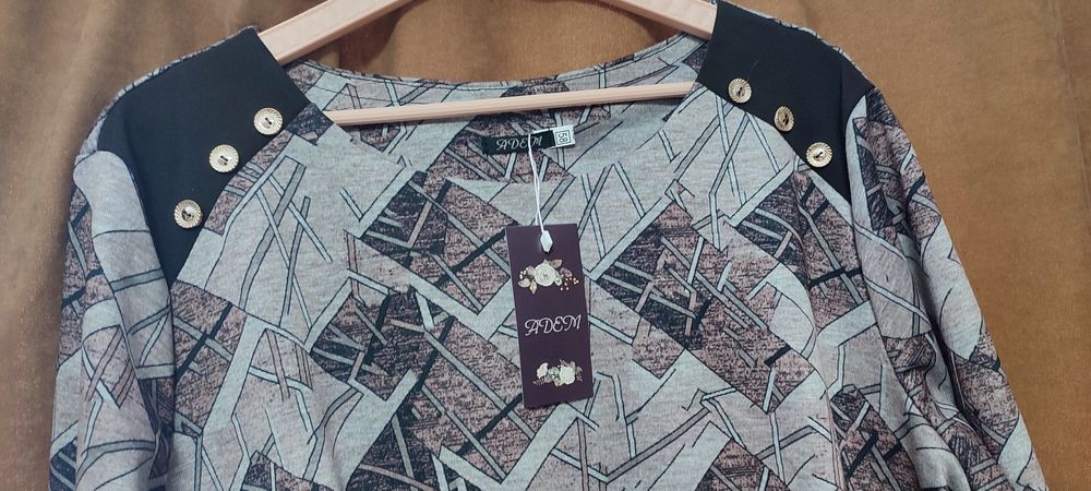 Продам сукню, розмір 58 .Нову