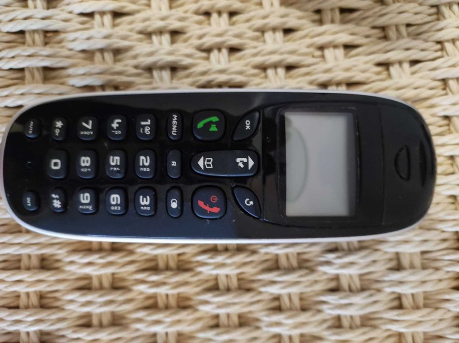 Telefone móvel preto