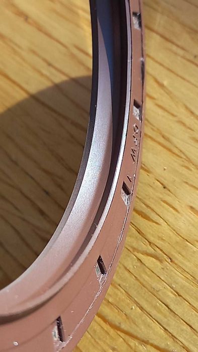 Сальник коленвала, ВАЗ  классика,  Sens, Таврия, 70х90х7  FREUDENBERG