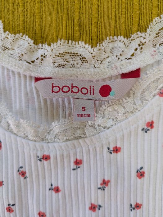 Blusa Menina Branca Flores Vermelhas, 6 Anos