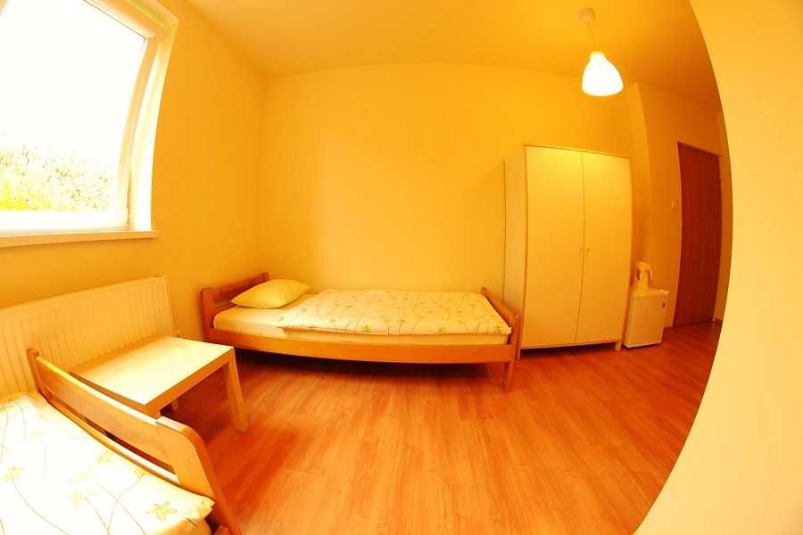 tanie noclegi łaziska górne