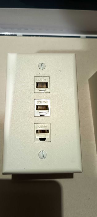 Placa parede ethernet 3portas LEVITON