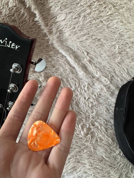 Електрогітара Deviser Les Paul L-G9 СS