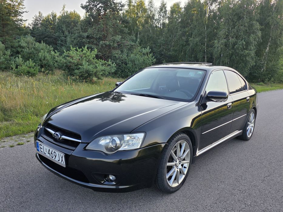 Subaru Legacy 3.0 H6 245KM Spec B