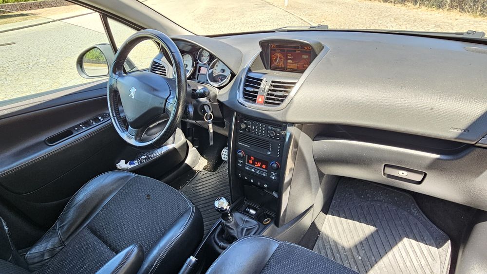 Peugeot 207 1.6 GT Hdi 110cv