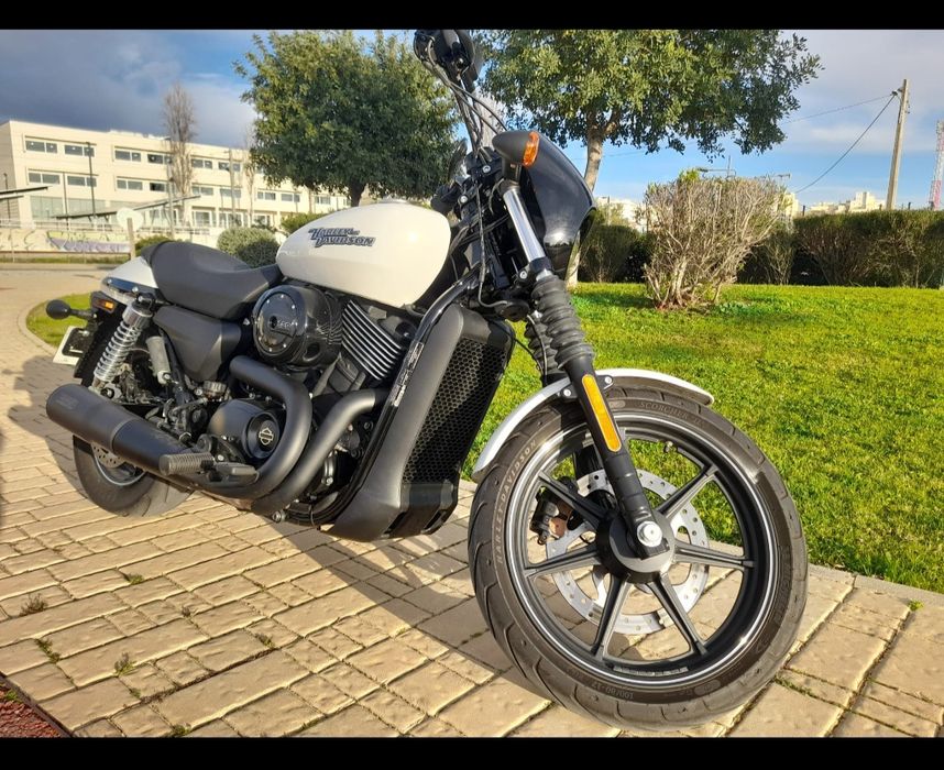 Harley davidson street 750