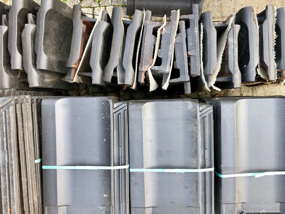 Dachówka ceramiczna ciemny brąz