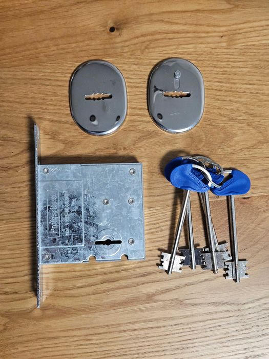 Замок врізний сувальний Fuaro V10/S-60.00.3R14