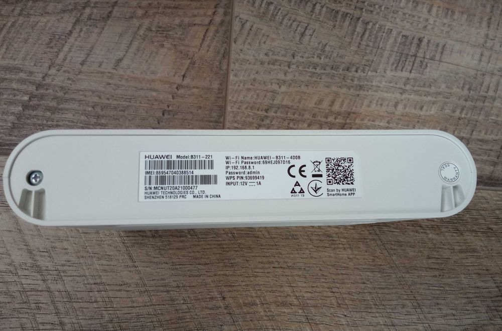 4G LTE Wi-Fi роутер Huawei B311-221