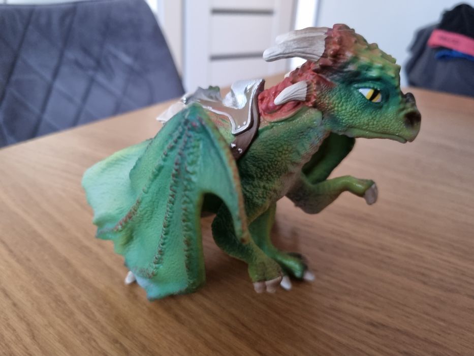 Smok schleich figurka