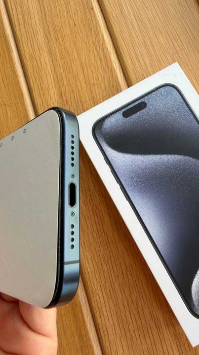 iPhone 15 Pro Max 256GB Blue Titanium