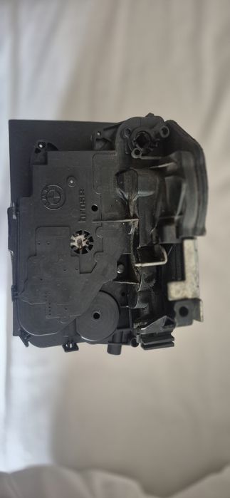 Fechadura / fecho porta frente esquerdo BMW 3 Touring (E91)