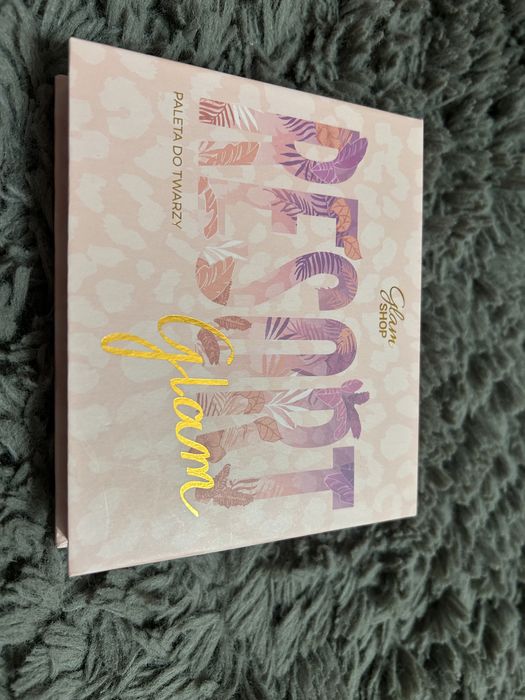 Paleta do konturowania resort glamshop