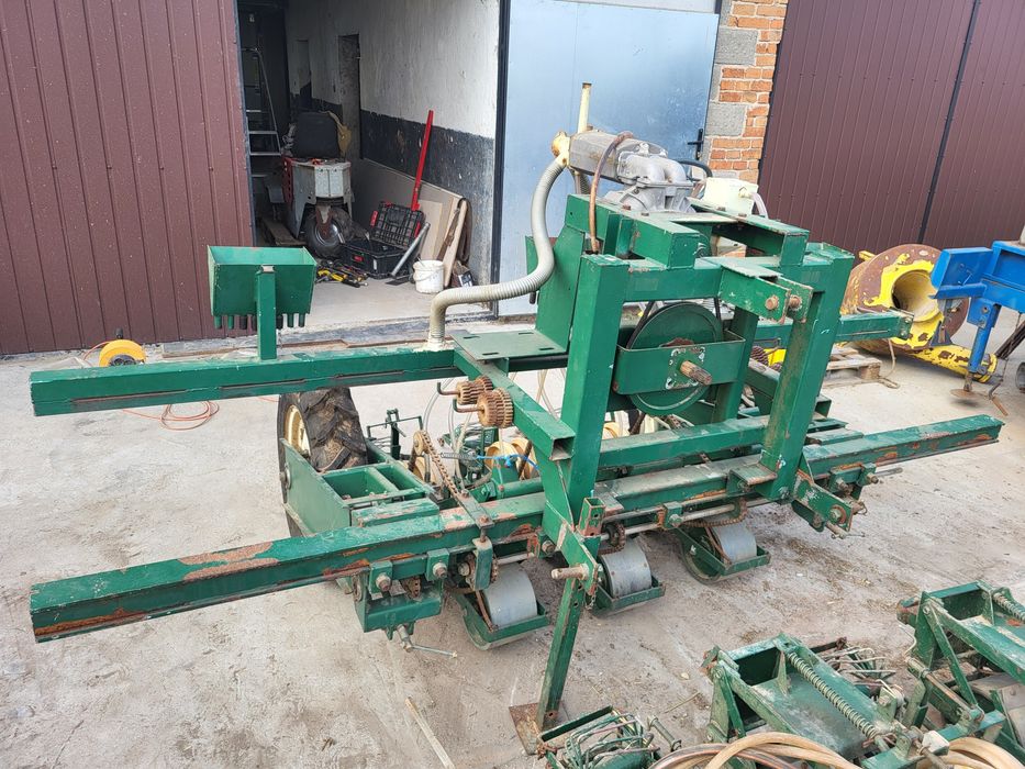 Siewnik do warzyw, marchwi, pietruszki, cebuli sfoggia