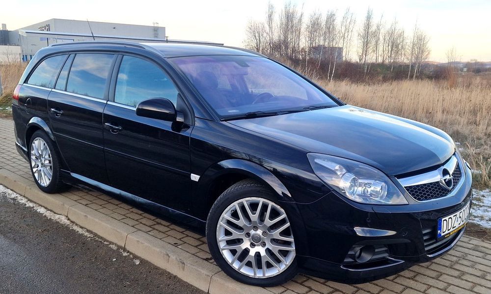 Opel Vectra LIFT 1.9 CDTI 150KM OPC Line Xenon Skora Navi