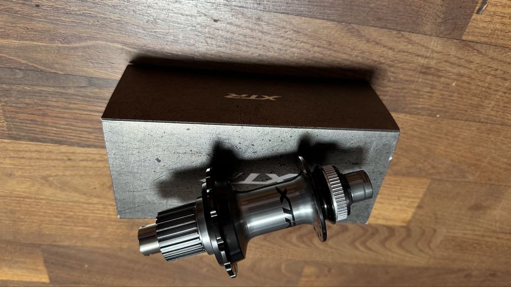 Komplet piast Shimano XTR M9110 M9111