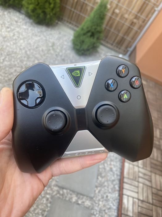 N vidia shield геймпад