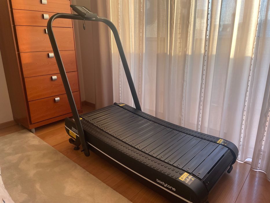 Passadeira de Corrida dobrável BODYTONE ZROTH