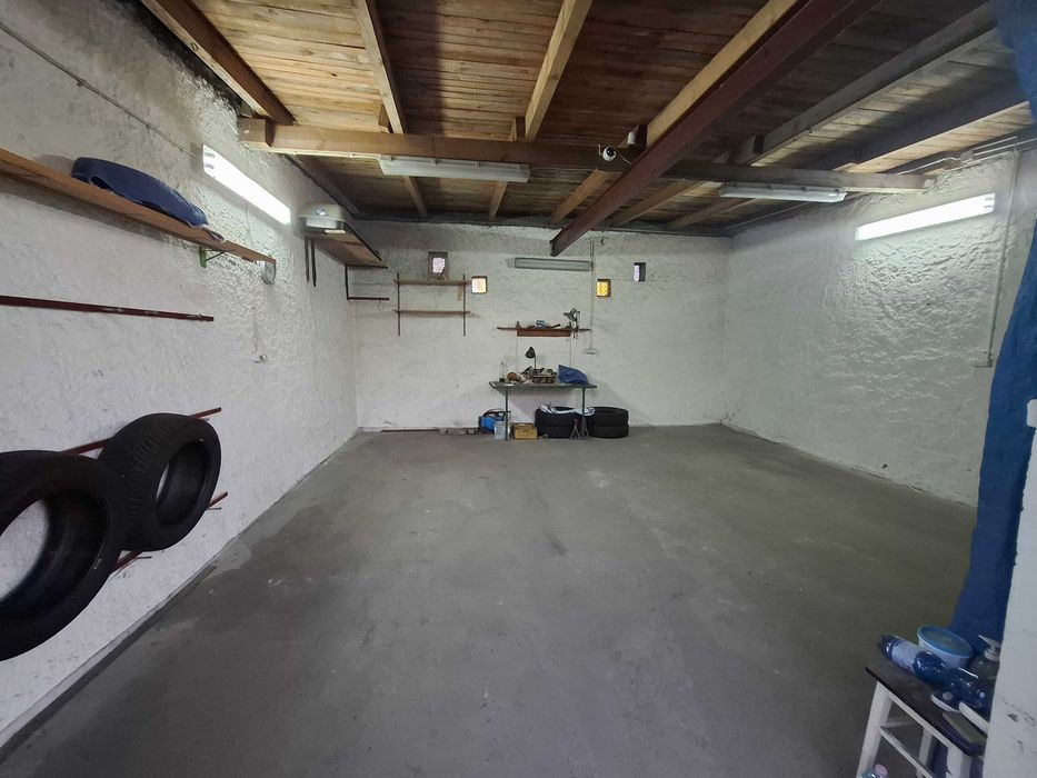 Garaż murowany/ magazyn 42 m² - Widok 4
