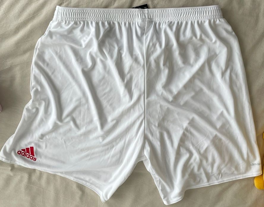 Calções adidas seleção espanhola