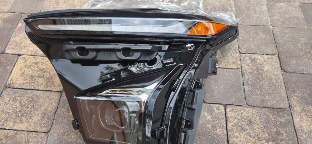 Фара Chevrolet Bolt , Шевроле болт