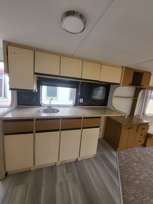 Domek holenderski, angielski, przyczepa kampingowa